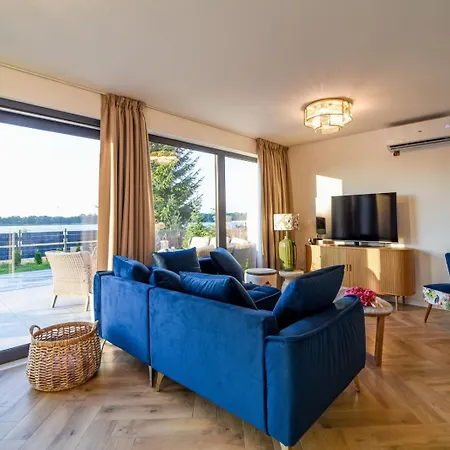 Velur Haus Borne Sulinowo