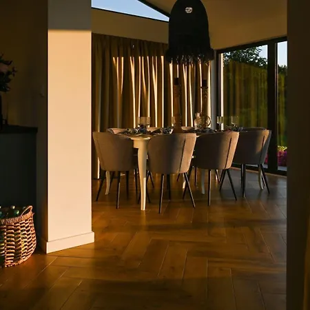 Velur Haus Villa