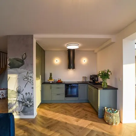 Villa Velur Haus *