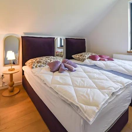 Velur Haus